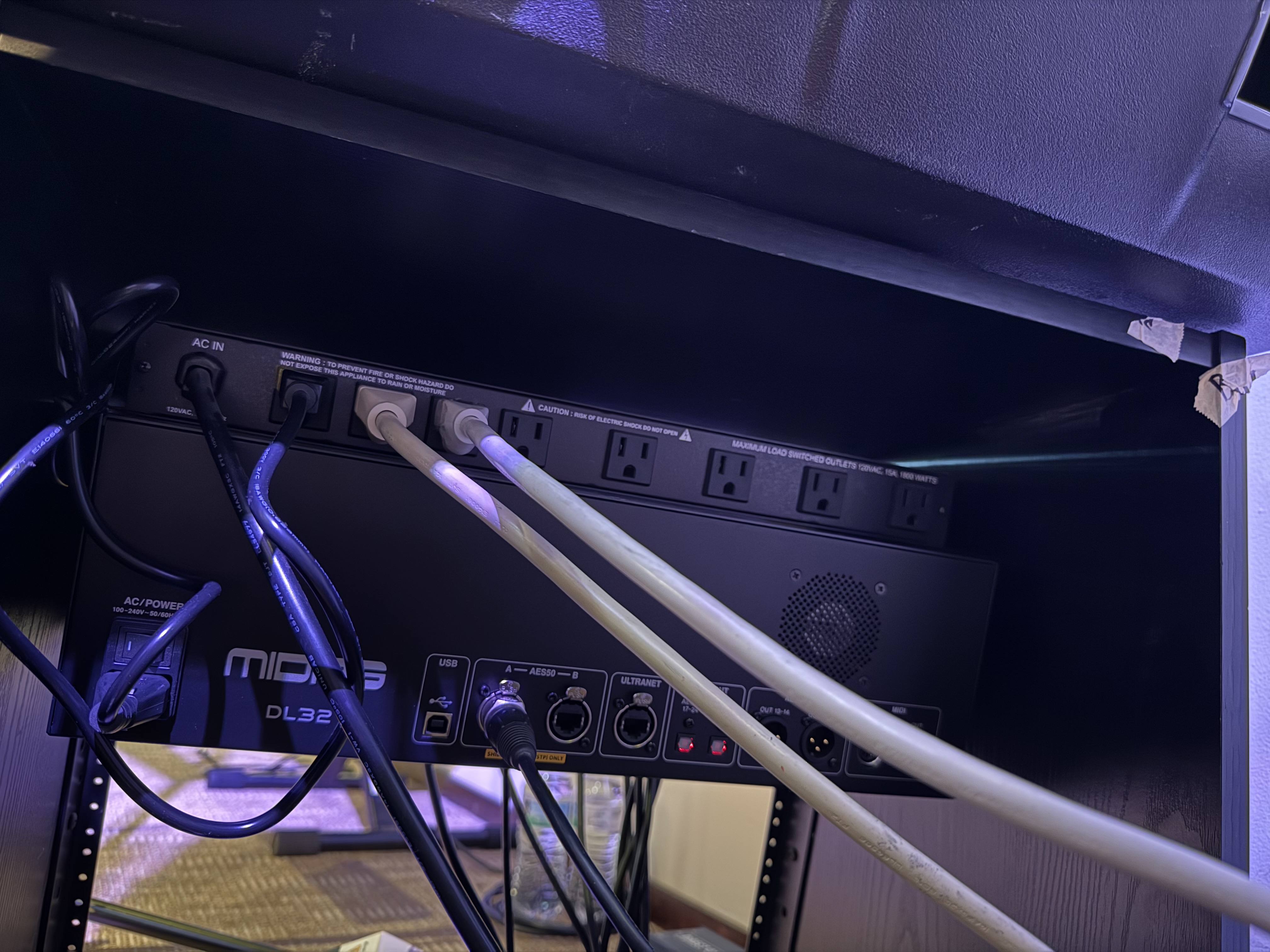 DL32 rear AES50 and utility connections