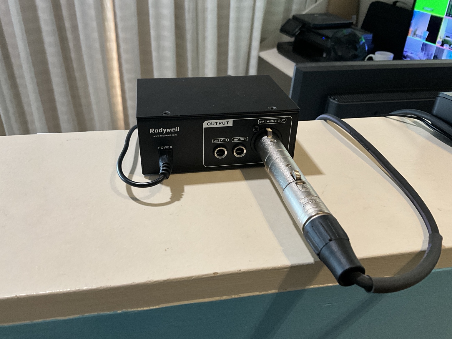 Rodywell R800 rear connections